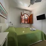 1-casa Sul Mare Con Piscina Vicino Cefalu Campofelice Di Roccella